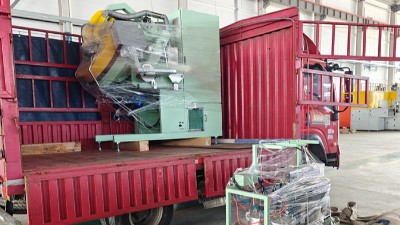 PR90 - DYS12M型自動滾噴機(jī)順利發(fā)常州密封件客戶