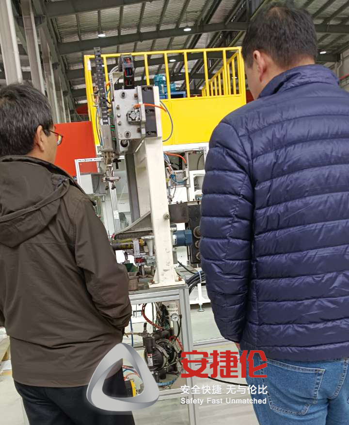 滾膠機