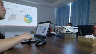 五金客戶蒞臨安捷倫南通工廠，參觀全自動滾筒噴涂機(jī)