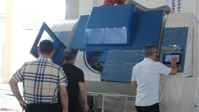 化妝桿化妝刷客戶噴涂打樣  PX120自動滾噴機